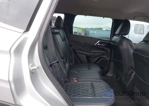 2023 Mitsubishi Outlander Sel 2.5 S-Awc from USA, damaged, VIN JA4J4VA8XPZ025997